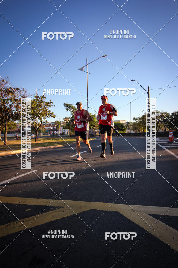 Buy your photos of the eventCorrida 8K Austa on Fotop