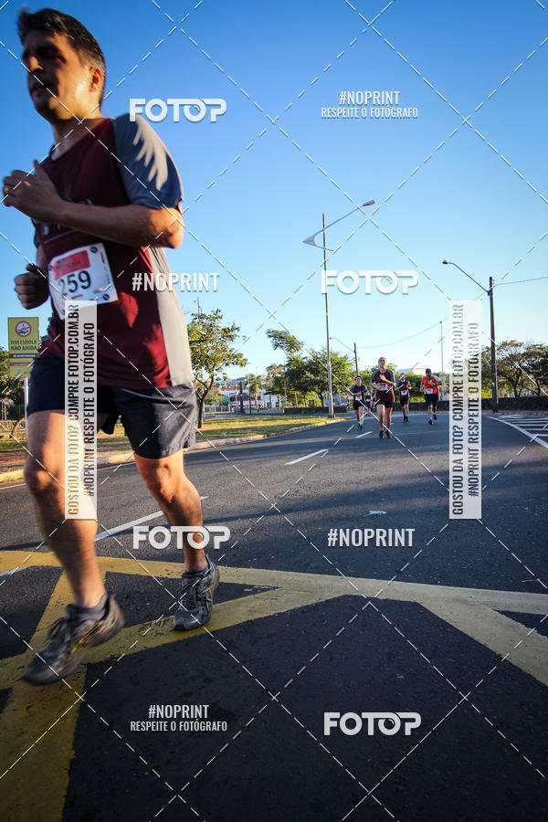 Buy your photos of the eventCorrida 8K Austa on Fotop