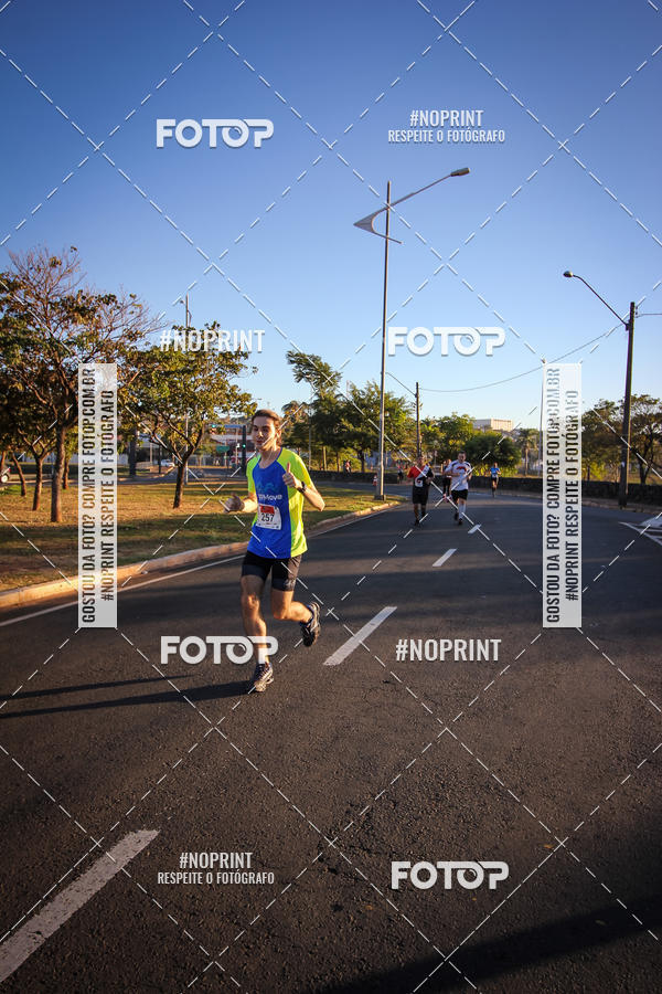 Buy your photos of the eventCorrida 8K Austa on Fotop