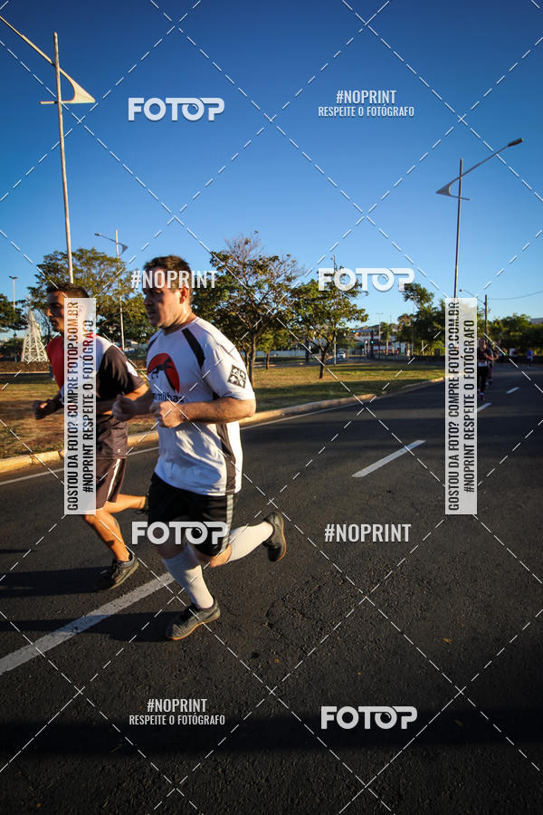 Buy your photos of the eventCorrida 8K Austa on Fotop