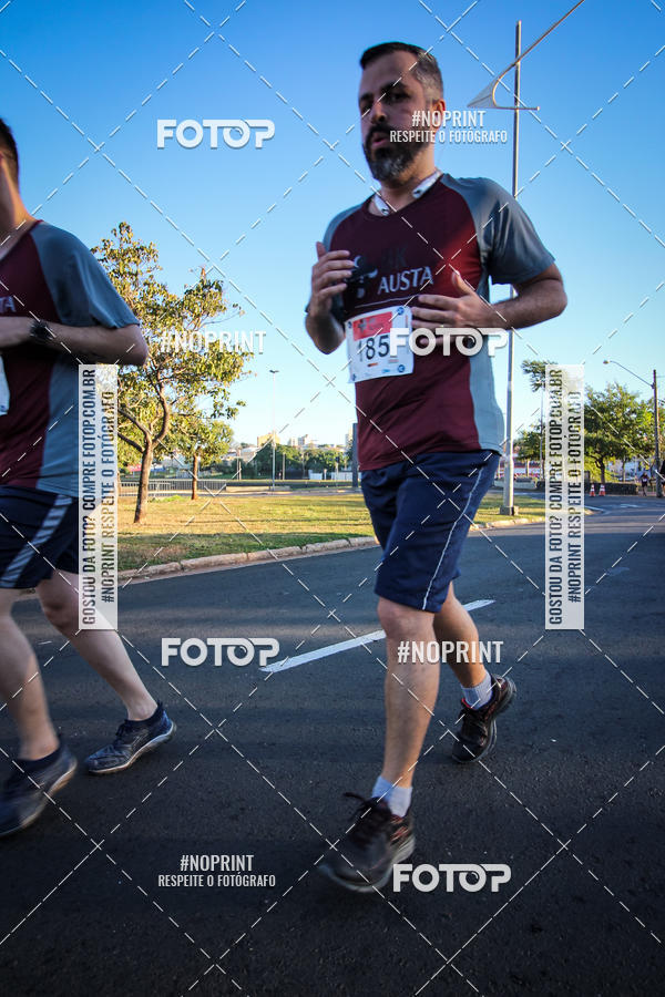 Buy your photos of the eventCorrida 8K Austa on Fotop