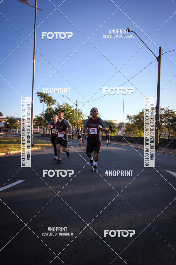 Buy your photos of the eventCorrida 8K Austa on Fotop