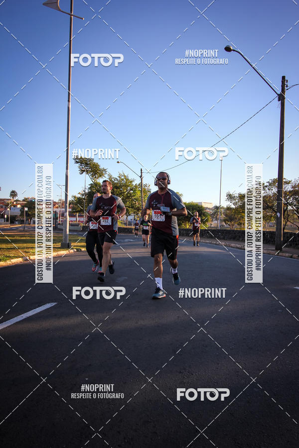 Buy your photos of the eventCorrida 8K Austa on Fotop