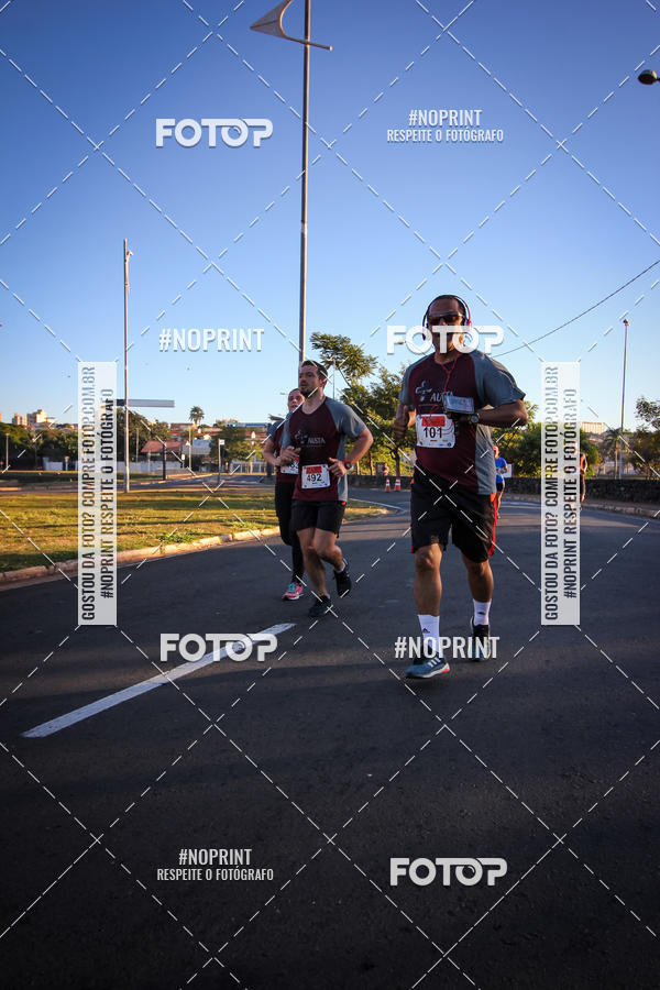 Buy your photos of the eventCorrida 8K Austa on Fotop