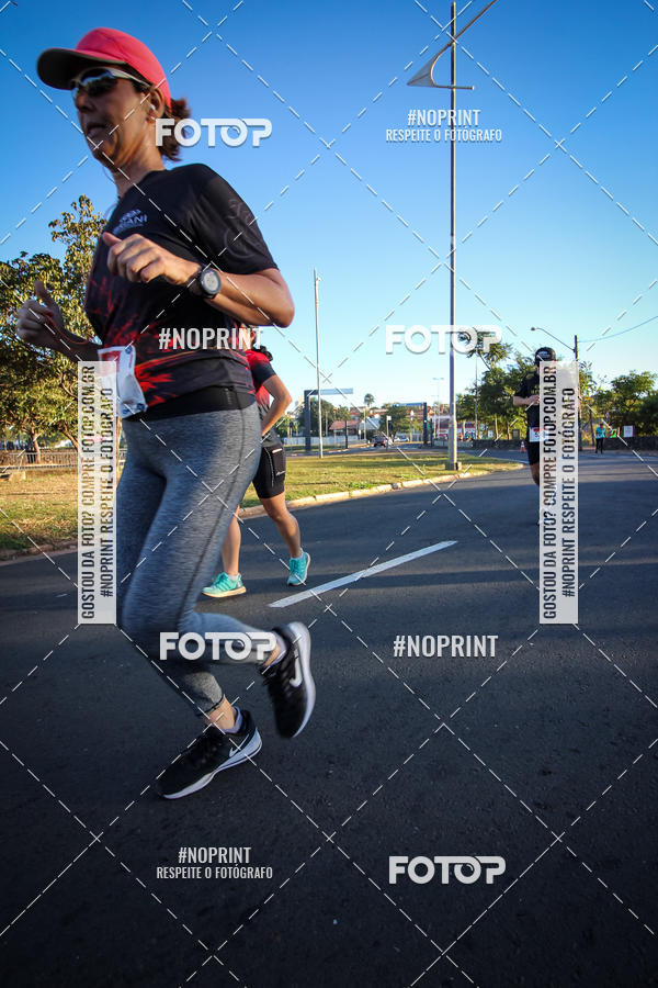 Buy your photos of the eventCorrida 8K Austa on Fotop