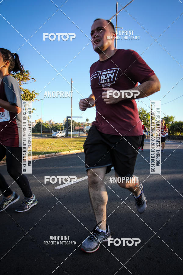 Buy your photos of the eventCorrida 8K Austa on Fotop