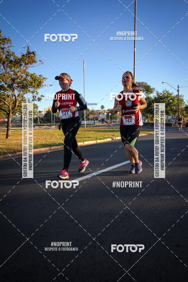 Buy your photos of the eventCorrida 8K Austa on Fotop
