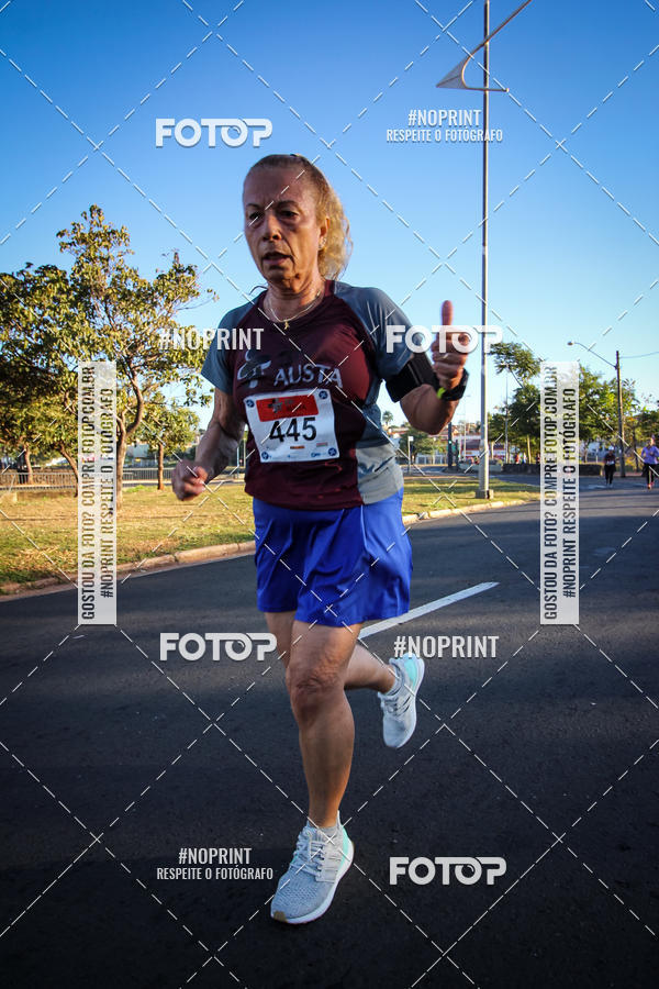 Buy your photos of the eventCorrida 8K Austa on Fotop