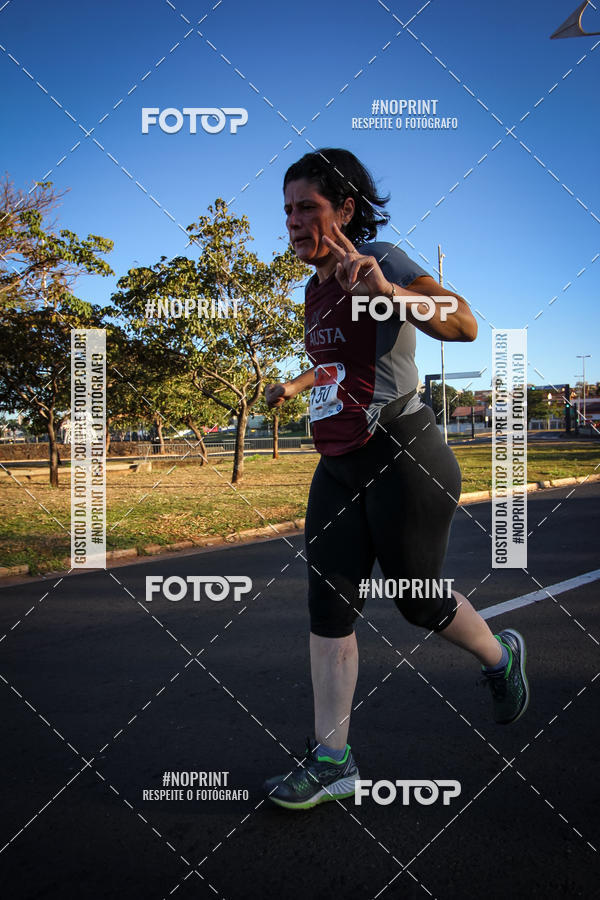 Buy your photos of the eventCorrida 8K Austa on Fotop