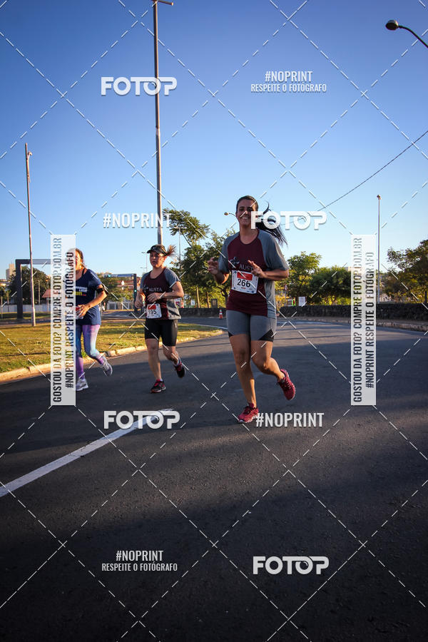 Buy your photos of the eventCorrida 8K Austa on Fotop