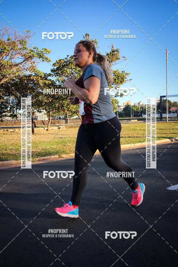 Buy your photos of the eventCorrida 8K Austa on Fotop