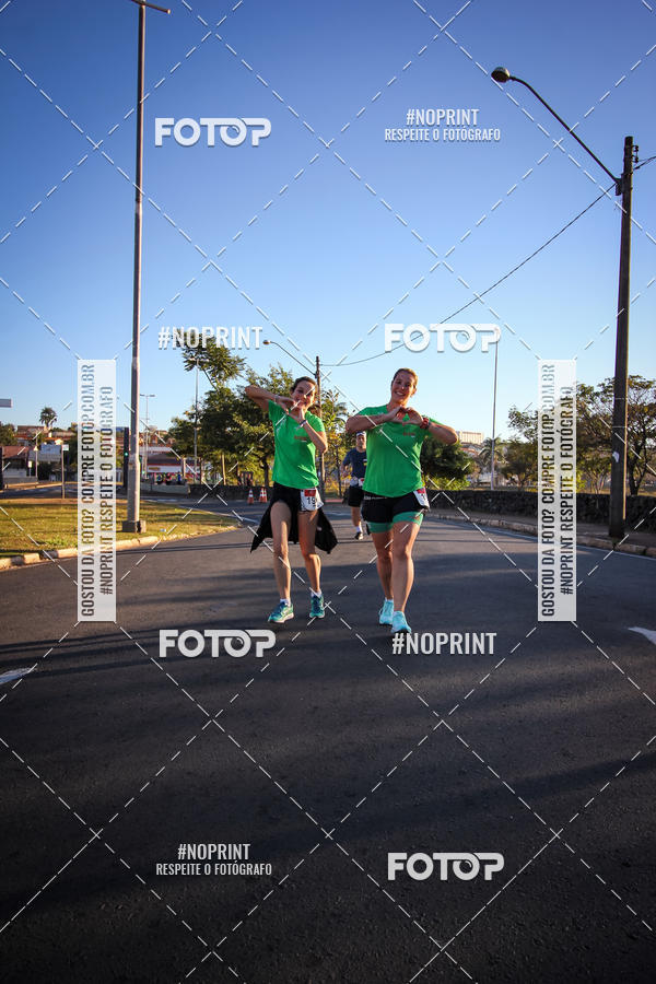 Buy your photos of the eventCorrida 8K Austa on Fotop