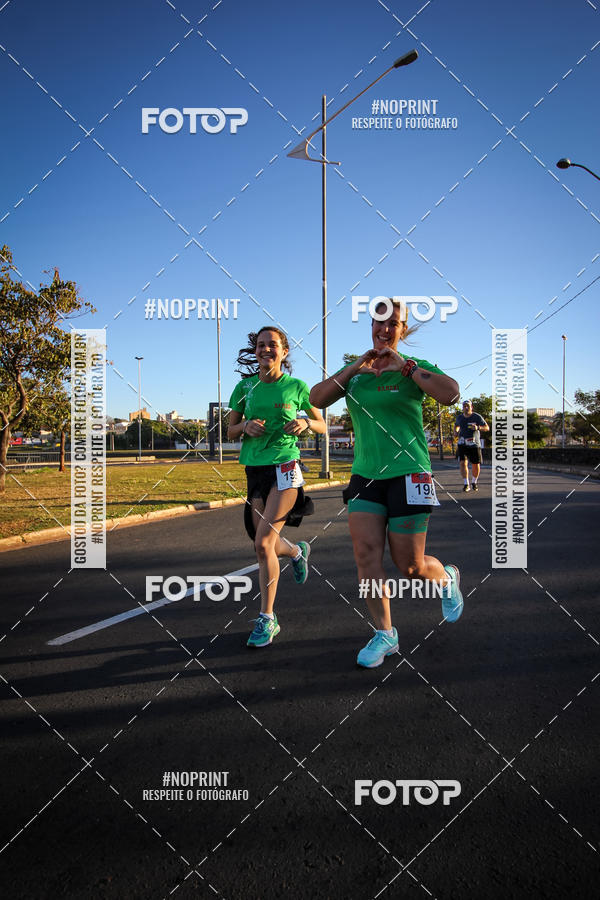 Buy your photos of the eventCorrida 8K Austa on Fotop