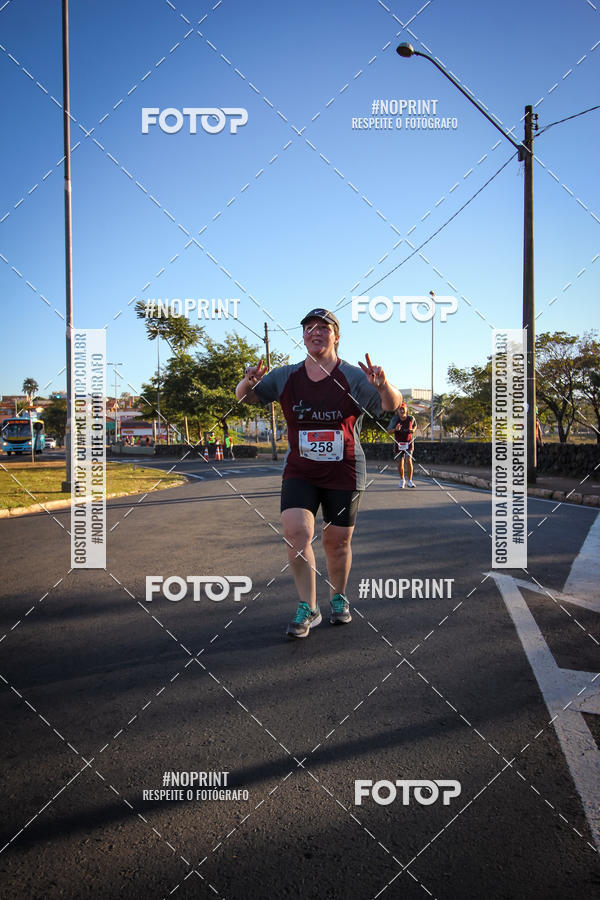 Buy your photos of the eventCorrida 8K Austa on Fotop