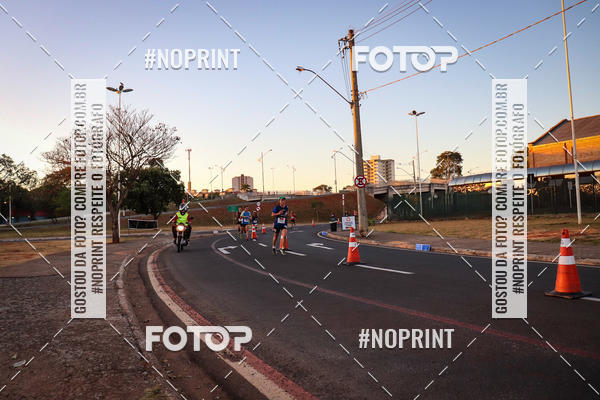 Buy your photos of the eventCorrida 8K Austa on Fotop