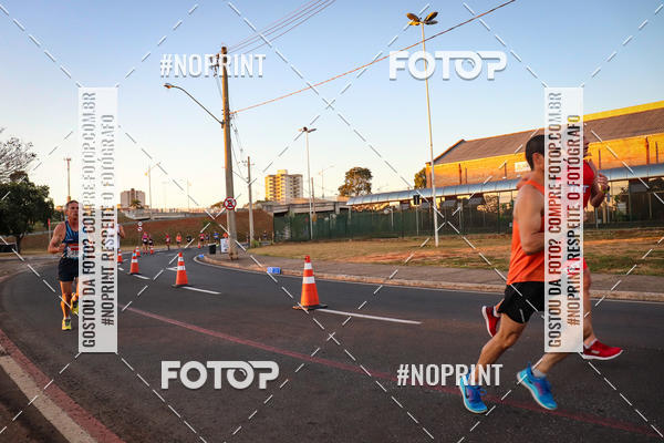 Buy your photos of the eventCorrida 8K Austa on Fotop
