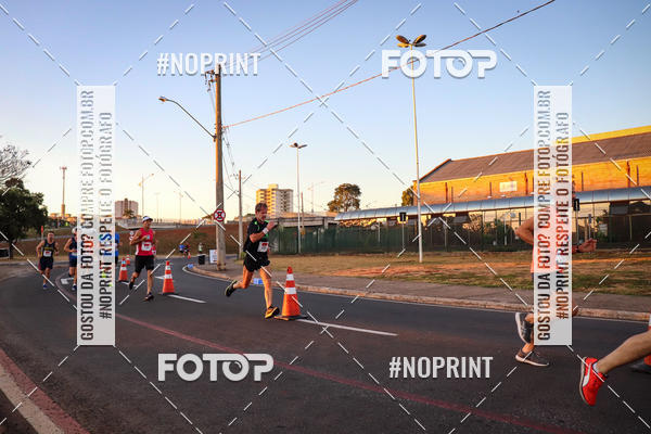 Buy your photos of the eventCorrida 8K Austa on Fotop