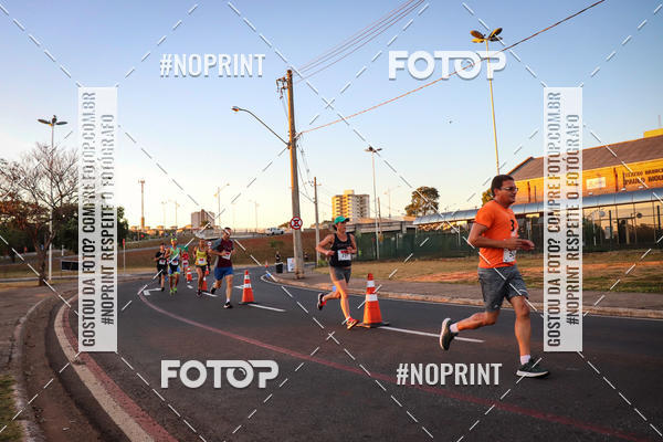 Buy your photos of the eventCorrida 8K Austa on Fotop
