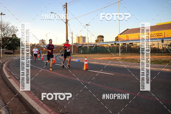 Buy your photos of the eventCorrida 8K Austa on Fotop