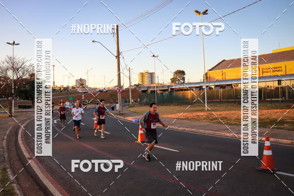 Buy your photos of the eventCorrida 8K Austa on Fotop