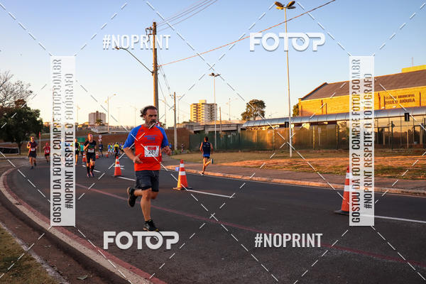 Buy your photos of the eventCorrida 8K Austa on Fotop