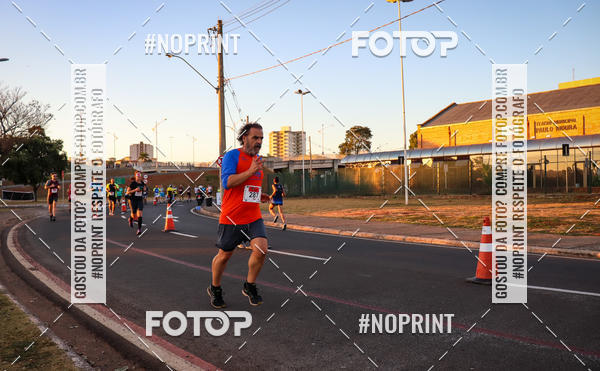 Buy your photos of the eventCorrida 8K Austa on Fotop