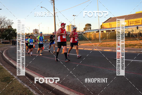 Buy your photos of the eventCorrida 8K Austa on Fotop