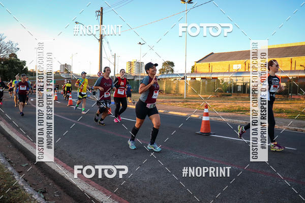 Buy your photos of the eventCorrida 8K Austa on Fotop