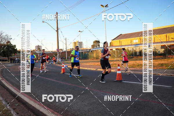 Buy your photos of the eventCorrida 8K Austa on Fotop
