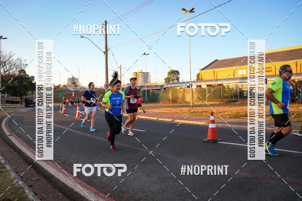 Buy your photos of the eventCorrida 8K Austa on Fotop