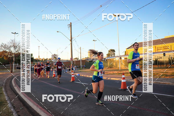 Buy your photos of the eventCorrida 8K Austa on Fotop