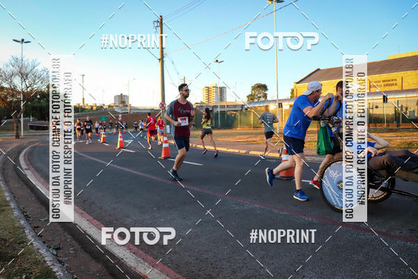 Buy your photos of the eventCorrida 8K Austa on Fotop