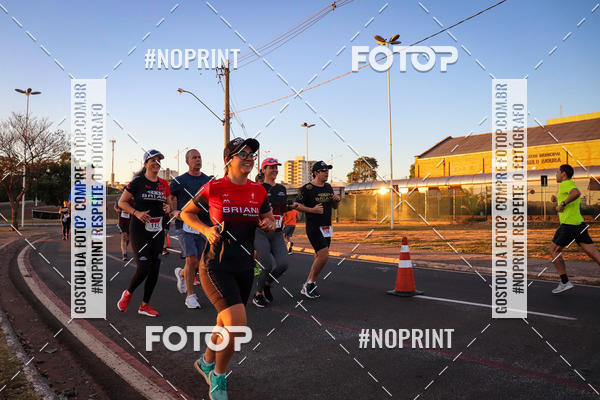 Buy your photos of the eventCorrida 8K Austa on Fotop
