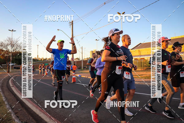 Buy your photos of the eventCorrida 8K Austa on Fotop