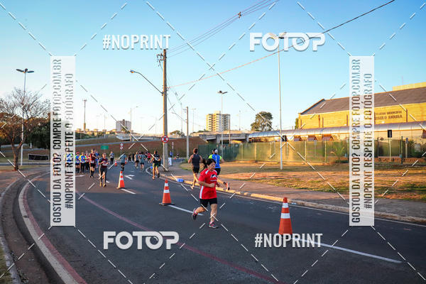 Buy your photos of the eventCorrida 8K Austa on Fotop