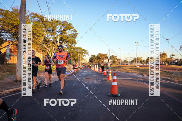 Buy your photos of the eventCorrida 8K Austa on Fotop