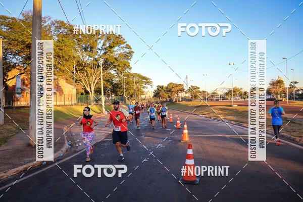 Buy your photos of the eventCorrida 8K Austa on Fotop