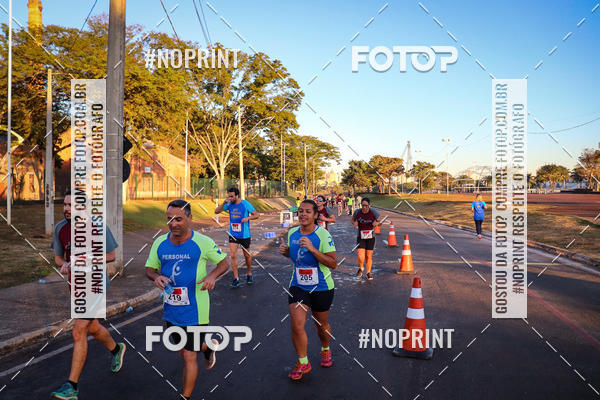 Buy your photos of the eventCorrida 8K Austa on Fotop