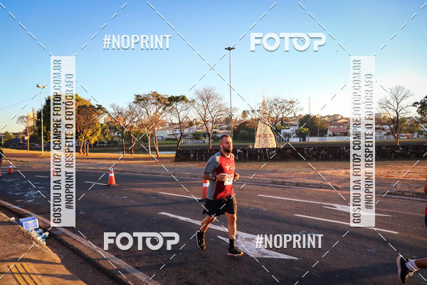 Buy your photos of the eventCorrida 8K Austa on Fotop