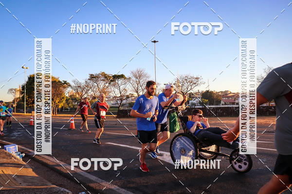 Buy your photos of the eventCorrida 8K Austa on Fotop