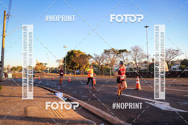 Buy your photos of the eventCorrida 8K Austa on Fotop