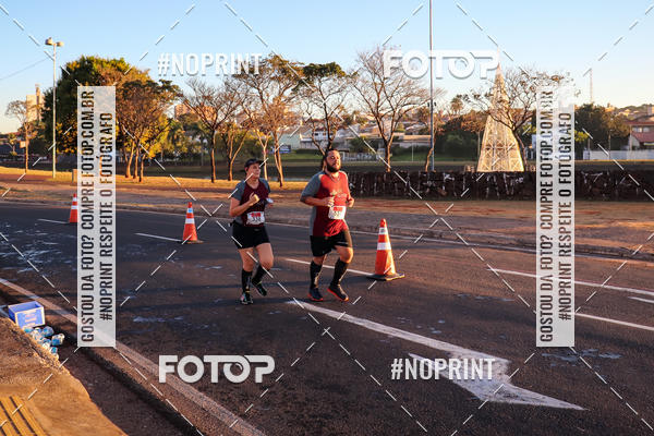 Buy your photos of the eventCorrida 8K Austa on Fotop