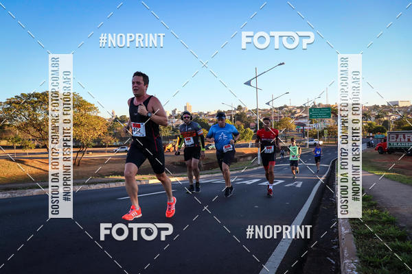 Buy your photos of the eventCorrida 8K Austa on Fotop