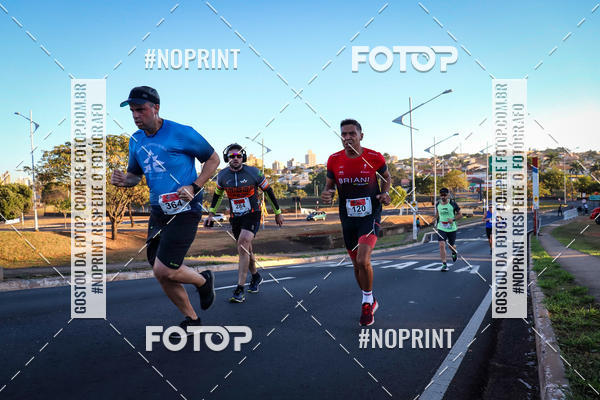 Buy your photos of the eventCorrida 8K Austa on Fotop