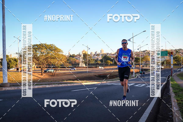 Buy your photos of the eventCorrida 8K Austa on Fotop