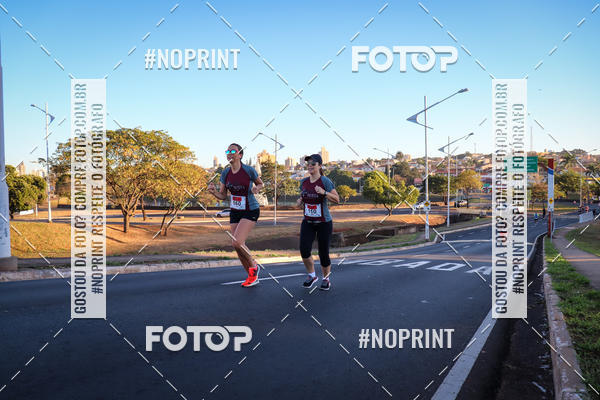 Buy your photos of the eventCorrida 8K Austa on Fotop