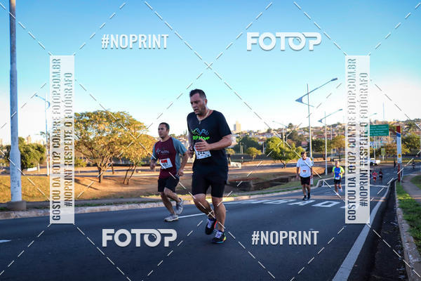 Buy your photos of the eventCorrida 8K Austa on Fotop