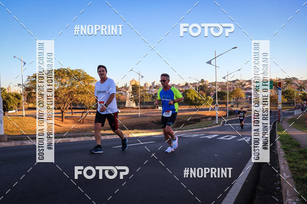 Buy your photos of the eventCorrida 8K Austa on Fotop