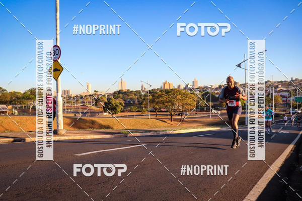 Buy your photos of the eventCorrida 8K Austa on Fotop