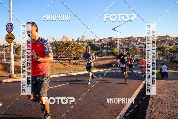 Buy your photos of the eventCorrida 8K Austa on Fotop